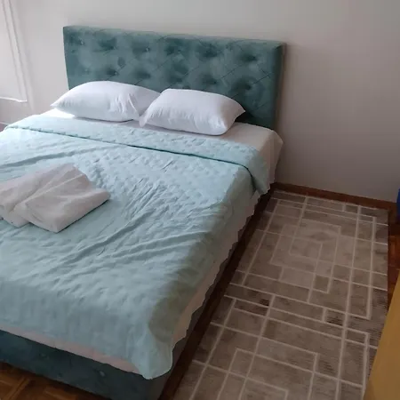 Zrnoapartment *