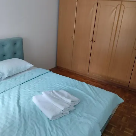 Zrnoapartment *